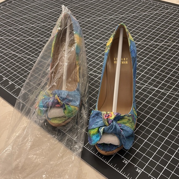 Stuart Weitzman Floral Peep-Toe Heels (vintage late 90s) - Picture 7 of 7